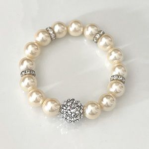 Stretch Bracelet Fashion Jewelry perfect with holiday outfit